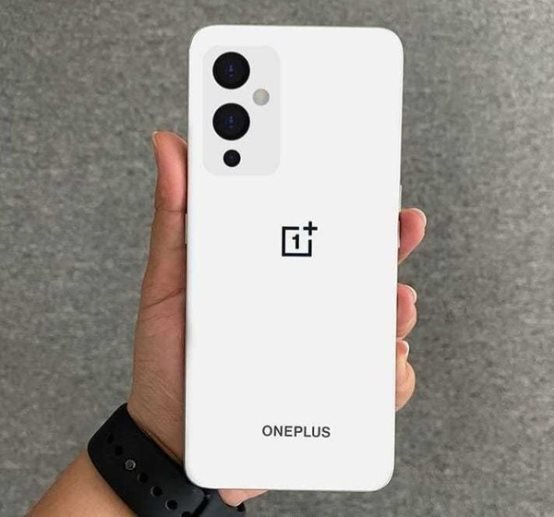 一加9 Pro手機參數曝光：搭載驍龍675，配備3K顯示屏