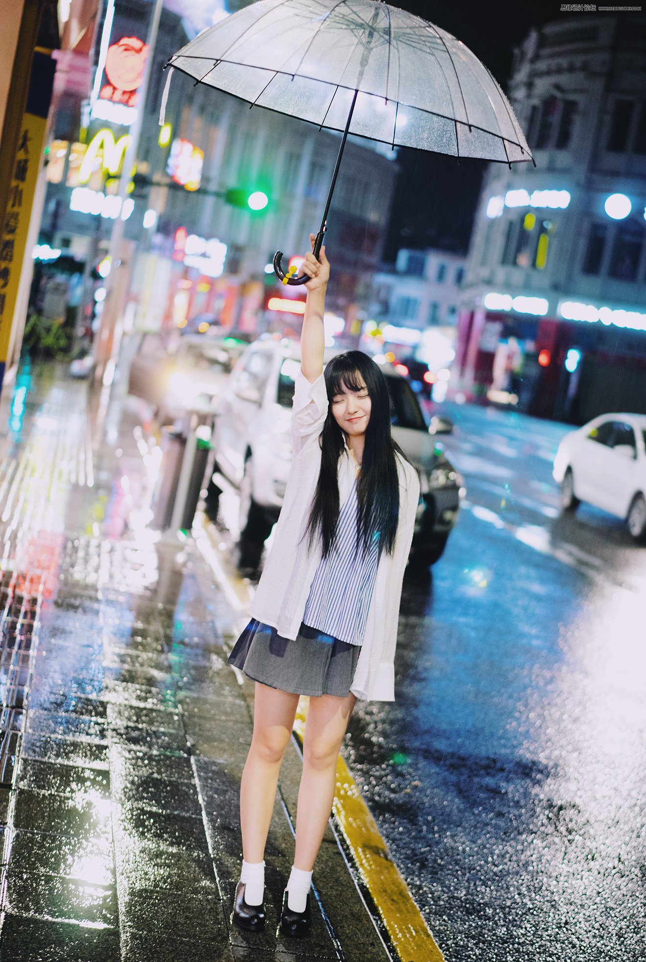 PS調出外景雨季人像照片清新藝術效果