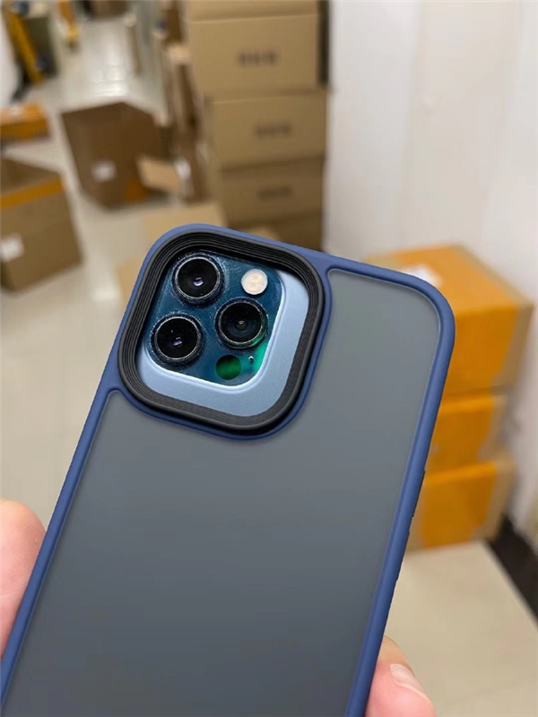 影像旗艦穩(wěn)了?iPhone 13 Pro保護(hù)套曝光:碩大鏡頭模組
