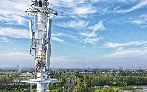 中國(guó)信通院：2021 年我國(guó) 5G 手機(jī)出貨量達(dá) 2.66 億部，同比增長(zhǎng) 63.5%