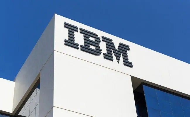 IBM 第一季度營收 142 億美元,凈利潤 6.62 億美元同比增長 64%