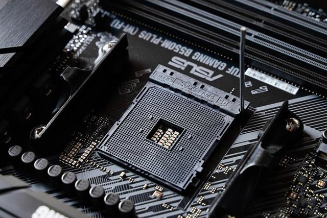 b550和x570區別是什么？哪個好？主板B550和X570差距對比知識